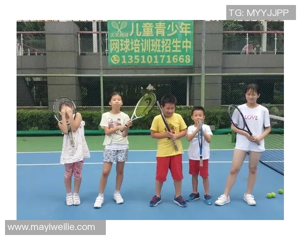 深圳网球队的团队协作与战术配合深入分析与探讨